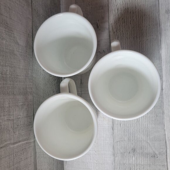 Set Of 3 Corning USA White Mugs With Blue Floral Provincal Pattern - Picture 4 of 4